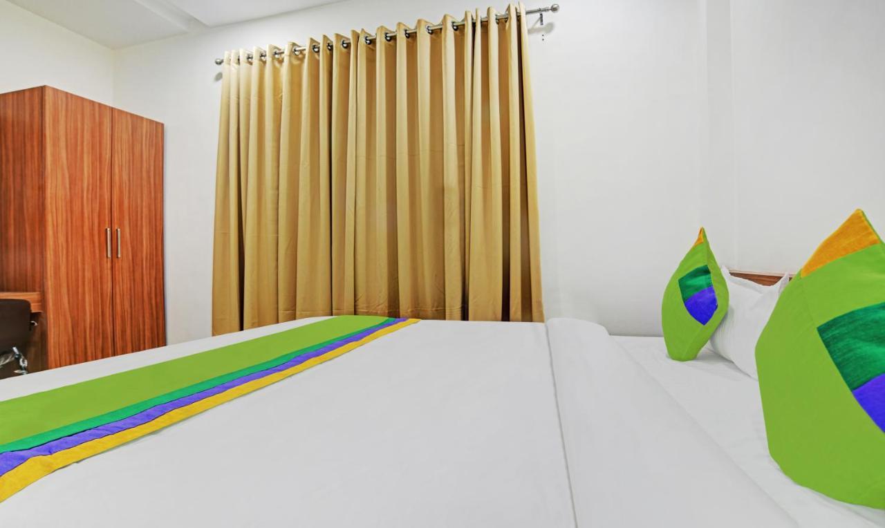 Treebo Shivaay Hotel Indore Exterior photo